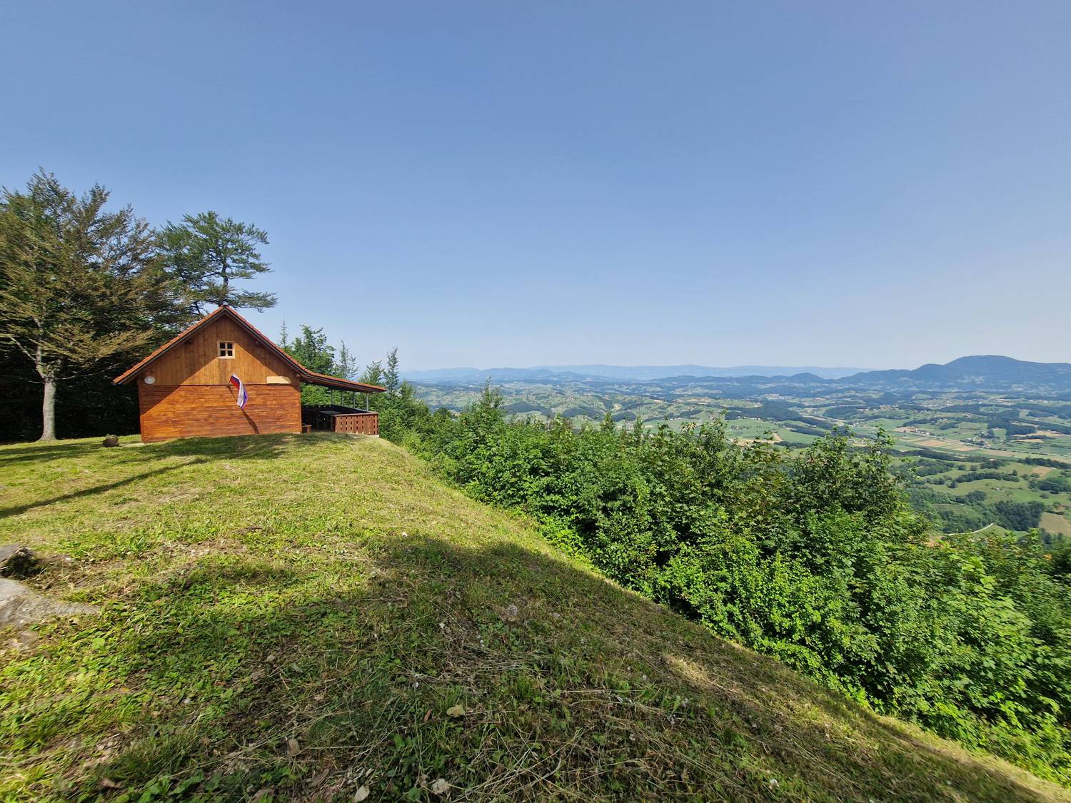 Zavetišče Šmarnica na Mali Rudnici main photo
