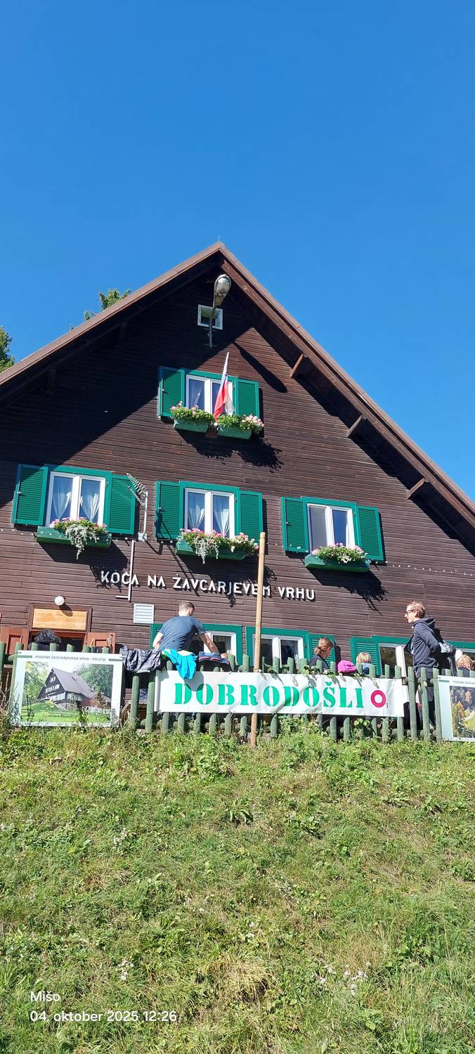 Koča na Žavcarjevem vrhu main photo