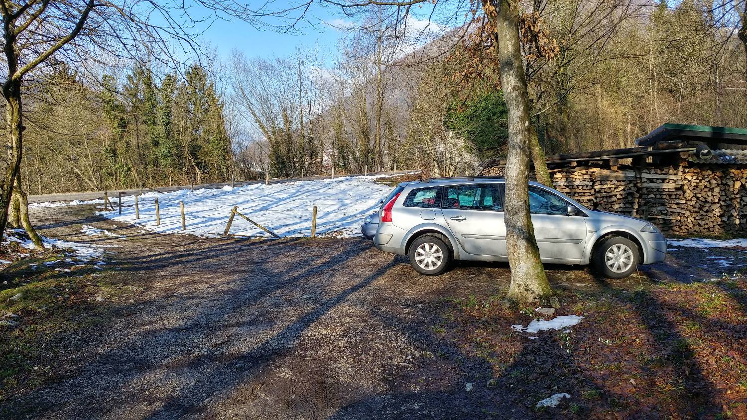 Parkirišče nad Žabčami - Meja slika 1