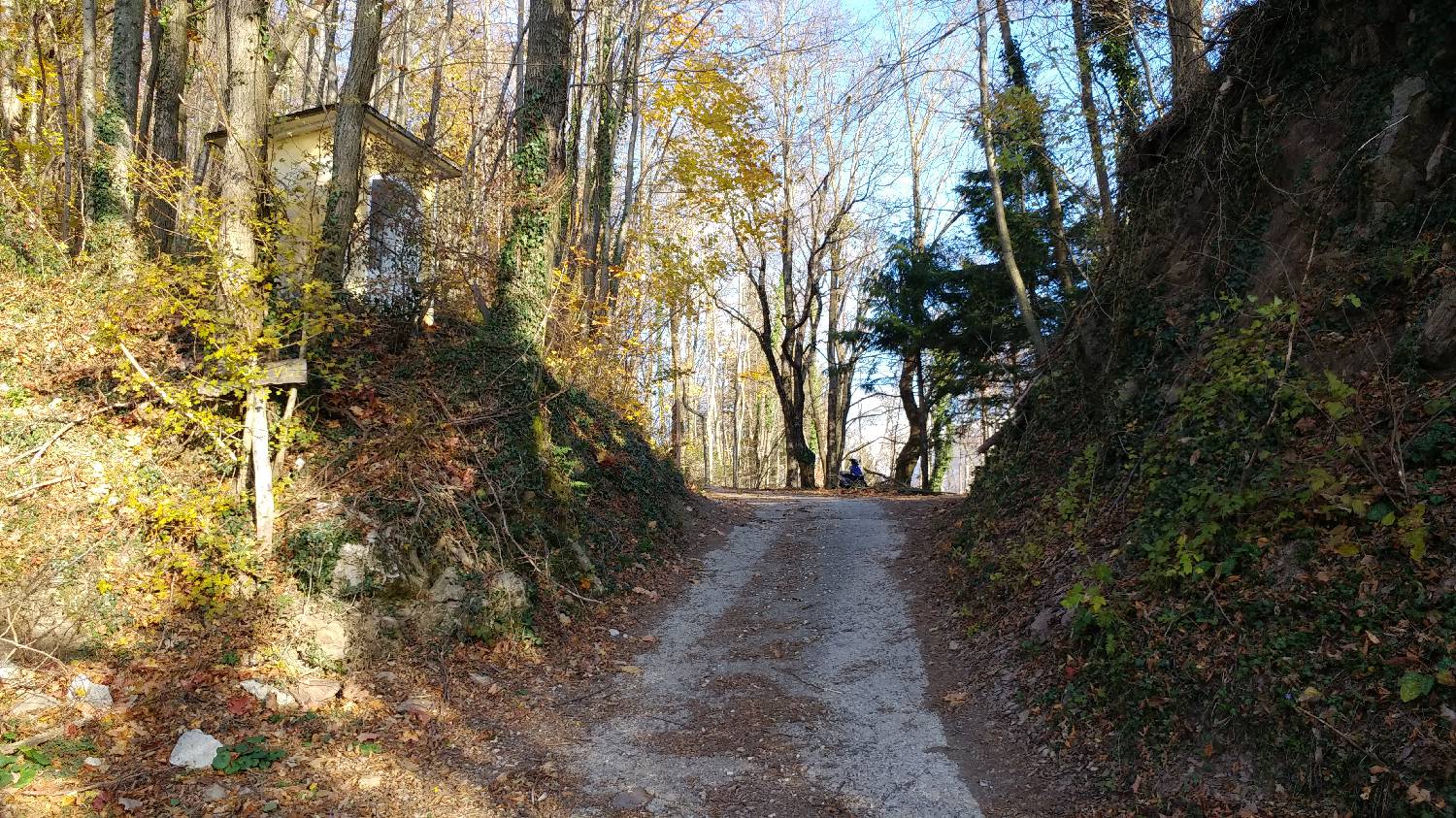 Cerkev Sv. Petra - Mrzli vrh slika 7