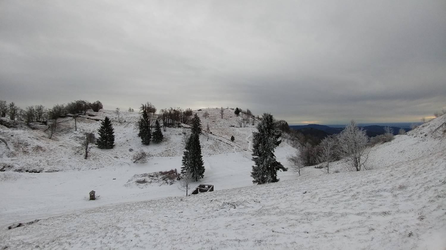Lovska koča LD Volče - Trinški vrh (Kolovrat) slika 11
