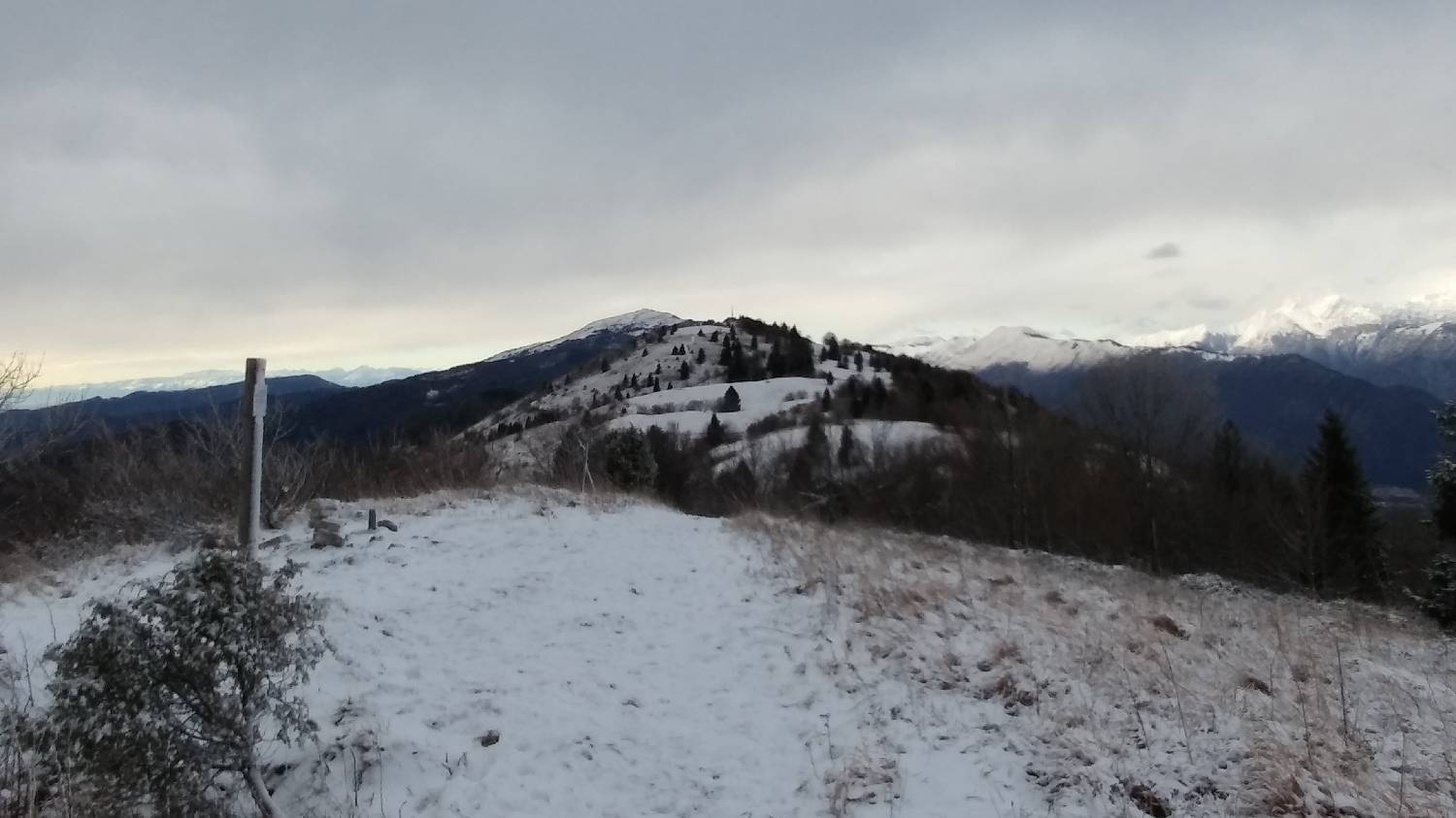 Lovska koča LD Volče - Trinški vrh (Kolovrat) slika 16