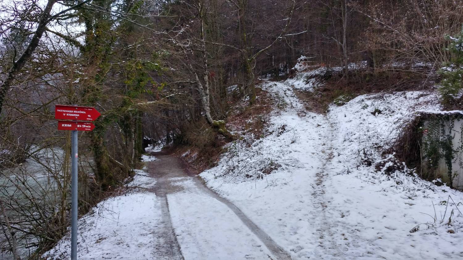 Dom v Iškem Vintgarju - Krim slika 3