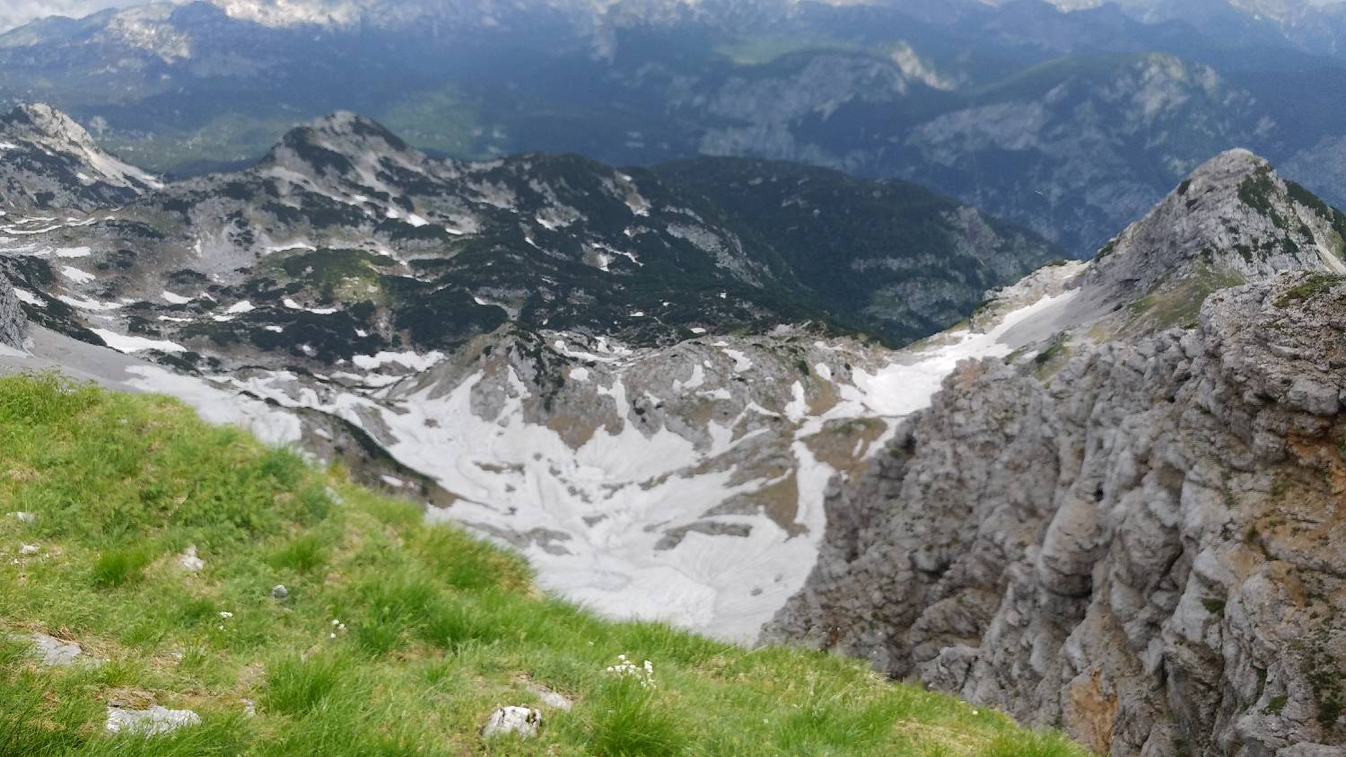 Parkirišče nad Žabčami - Vrh nad Škrbino slika 67