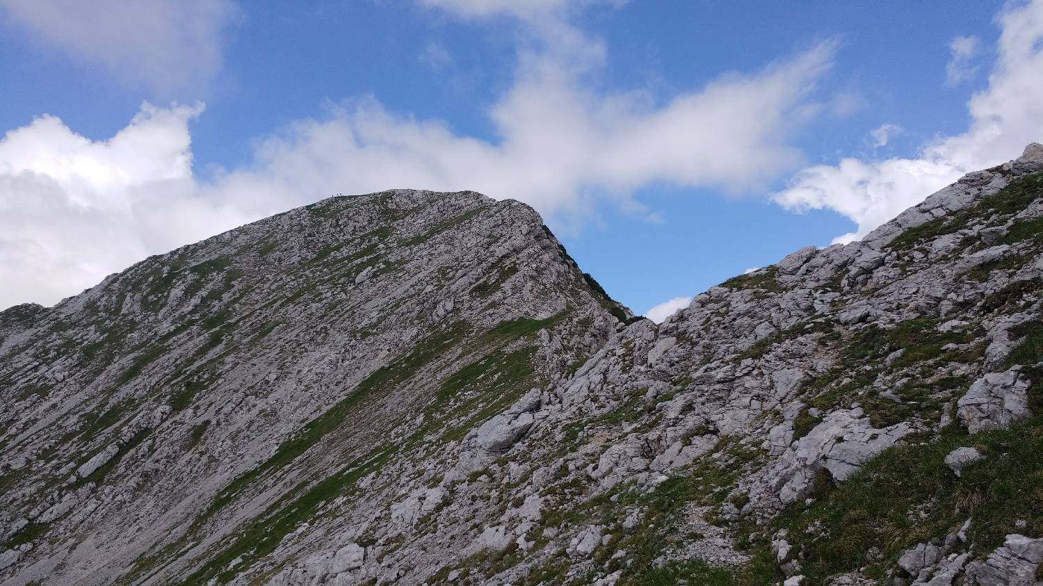 Parkirišče nad Žabčami - Vrh nad Škrbino slika 73