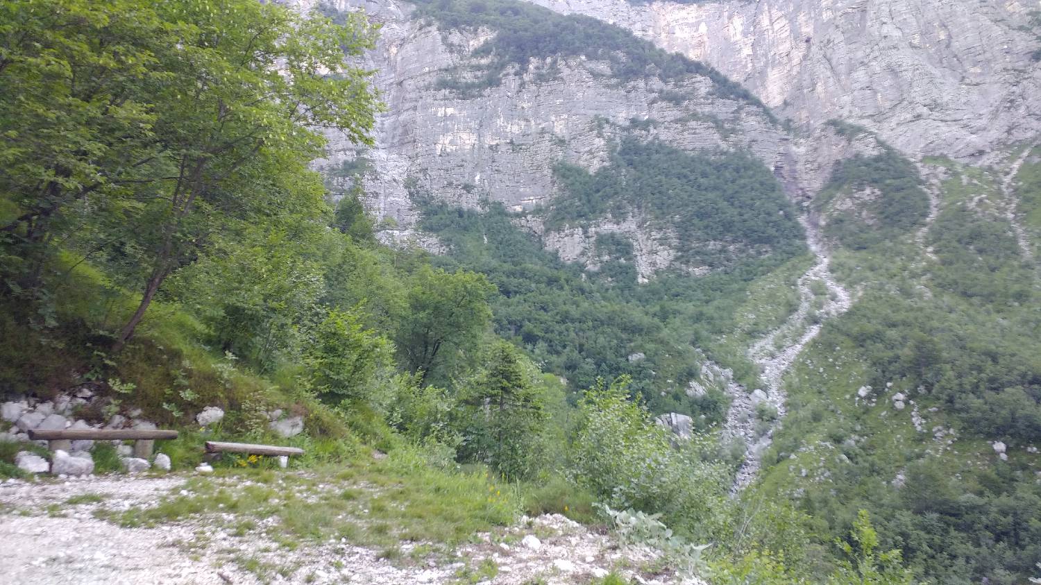 Planina Srednica - Lovska koča Na Vrtičih slika 8