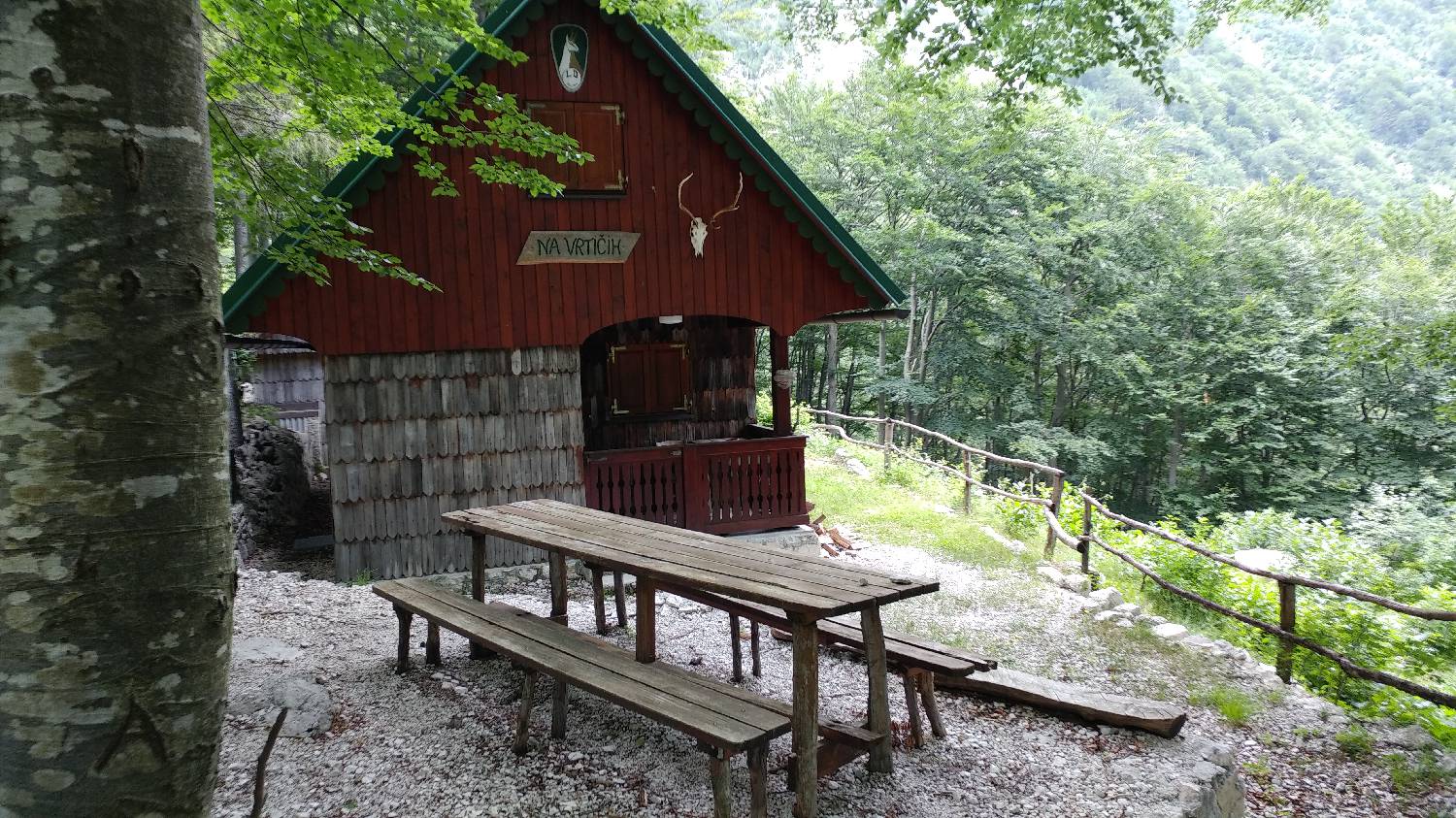 Planina Srednica - Lovska koča Na Vrtičih slika 18