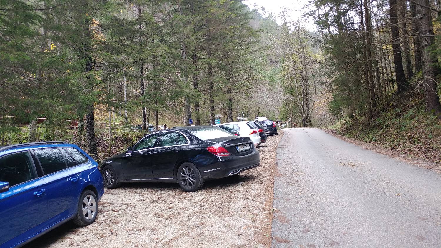 Dom v Dragi - Veliki vrh (Begunjščica) slika 1