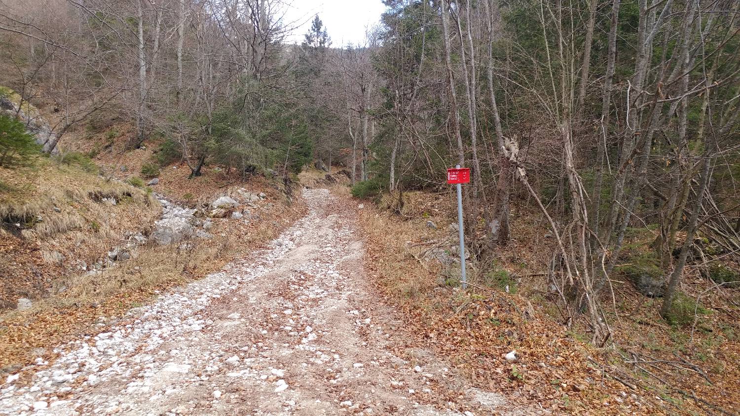 Laško - Planinski dom na Kališču slika 3