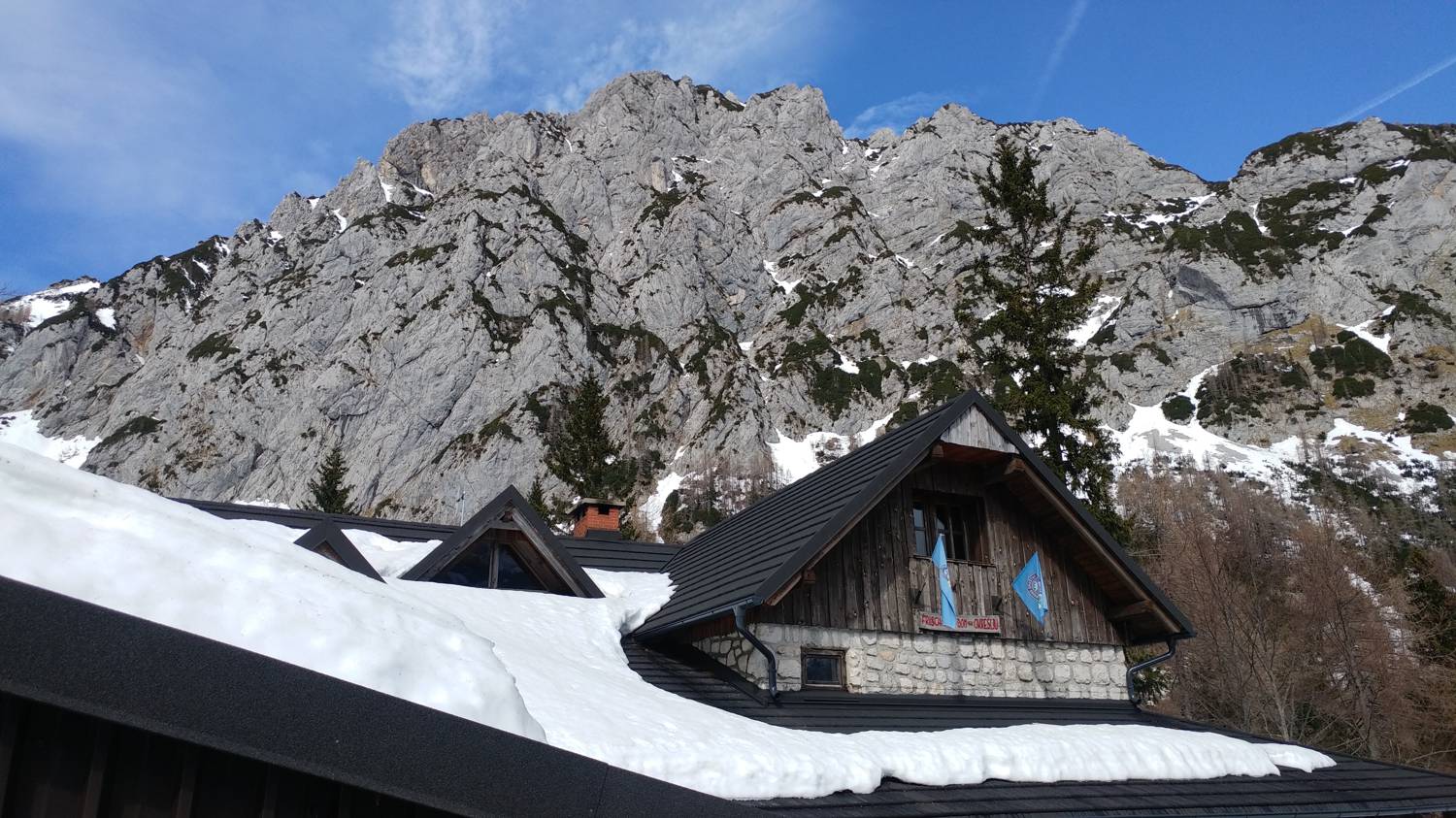 Koča pod slapom Rinka - Frischaufov dom na Okrešlju slika 23