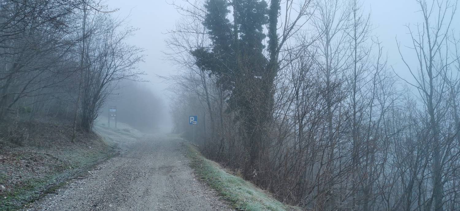 Cerkev Sv. Petra - Mrzli vrh slika 11