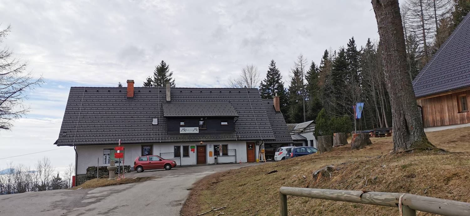 Mariborska koča - Ruska koča na Arehu slika 39