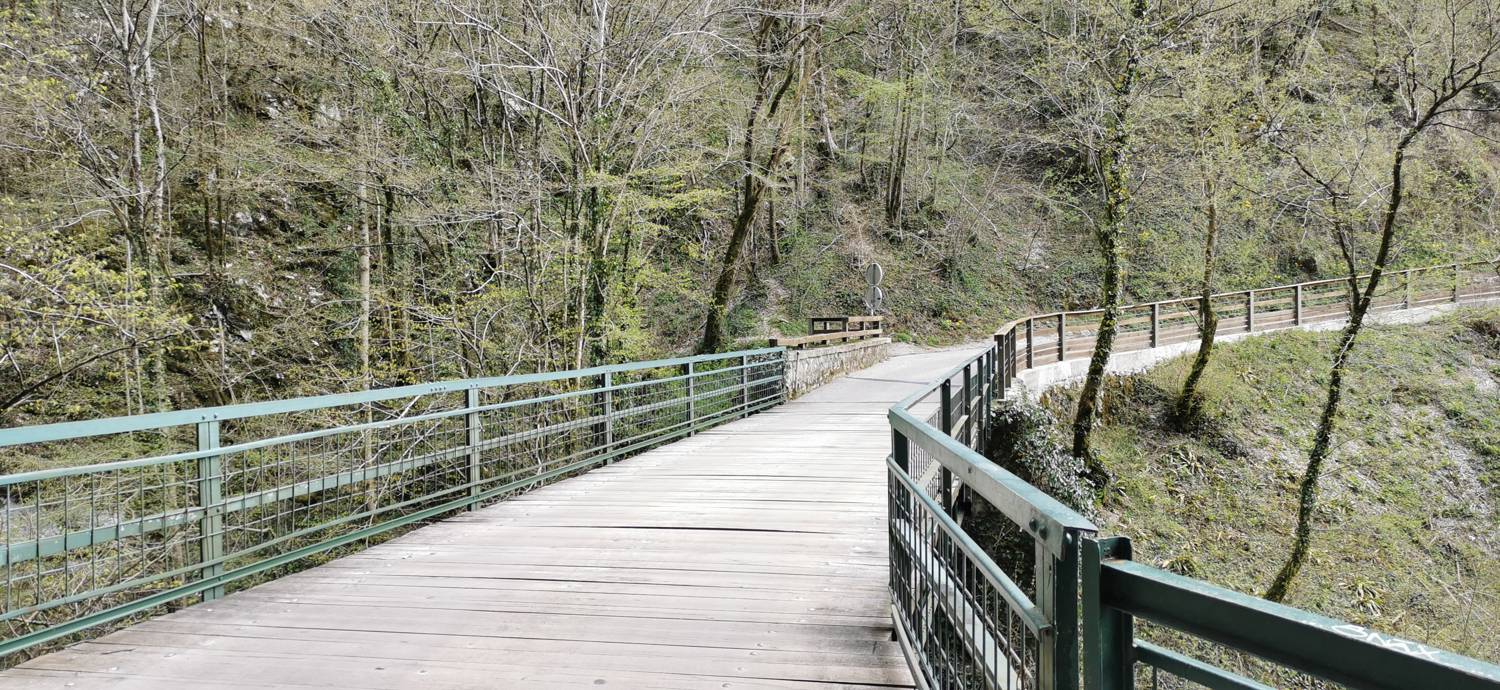 Okrepčevalnica Tolminska korita - Tolminska Korita (Termalni izvir Tolminke) slika 8
