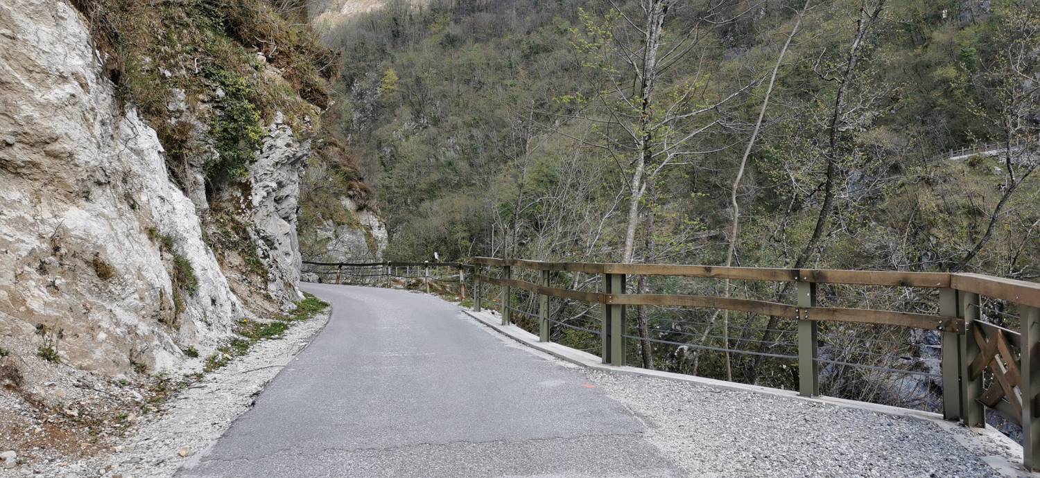 Okrepčevalnica Tolminska korita - Tolminska Korita (Termalni izvir Tolminke) slika 5