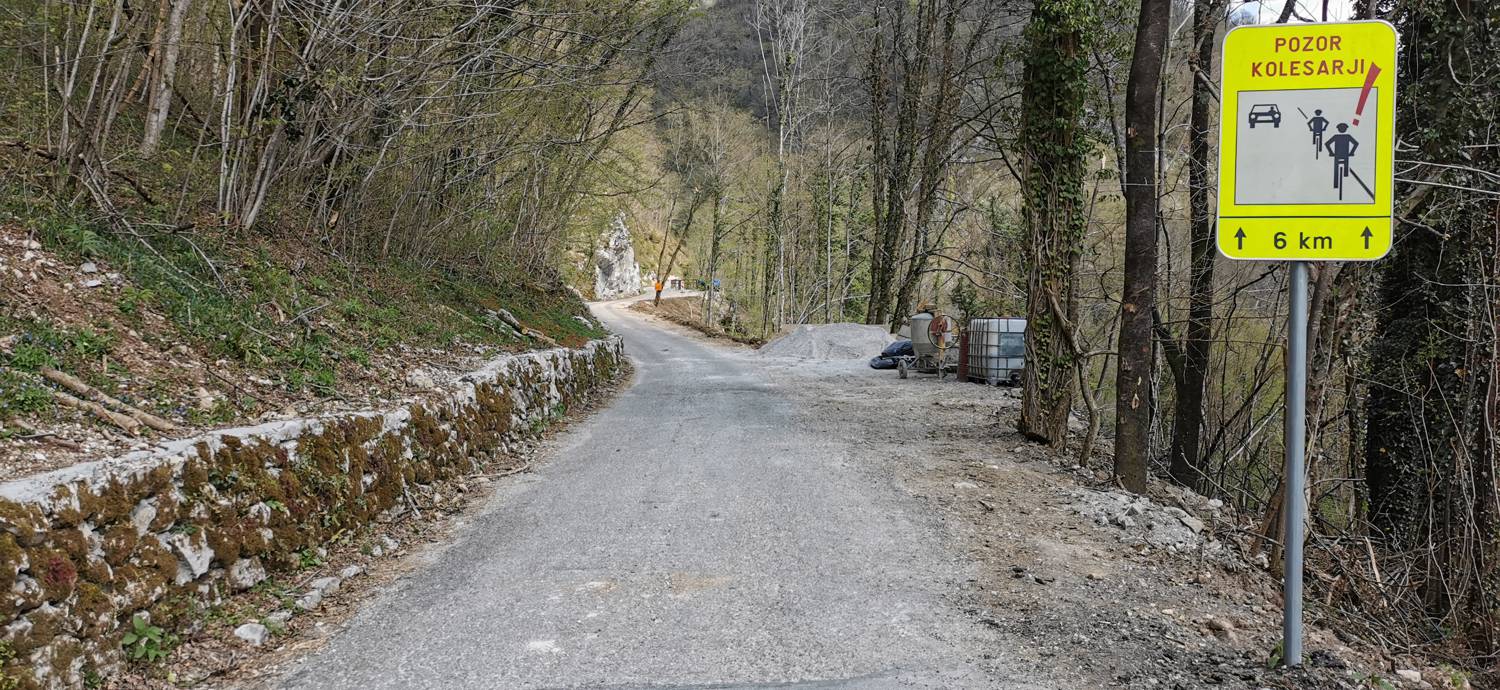 Okrepčevalnica Tolminska korita - Tolminska Korita (Termalni izvir Tolminke) slika 4