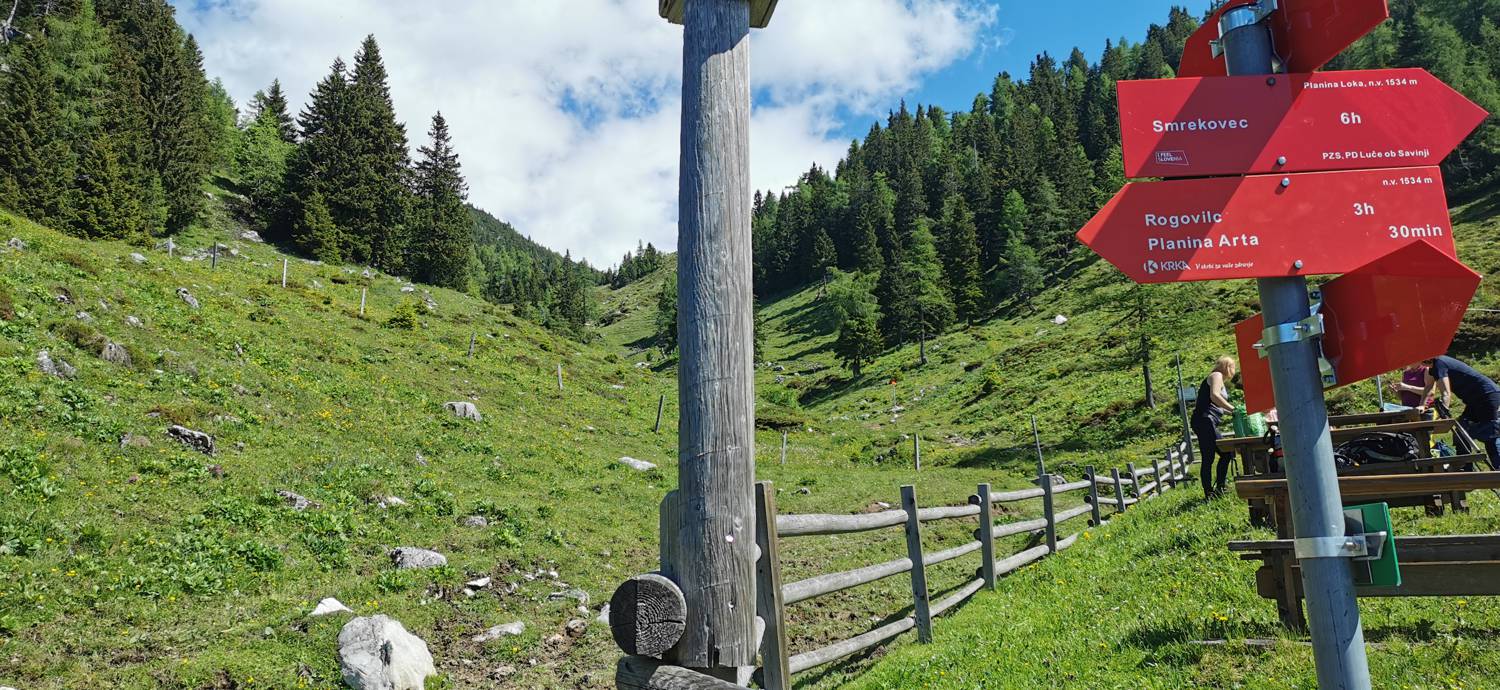 Planina Loka - Koča na Grohatu slika 6
