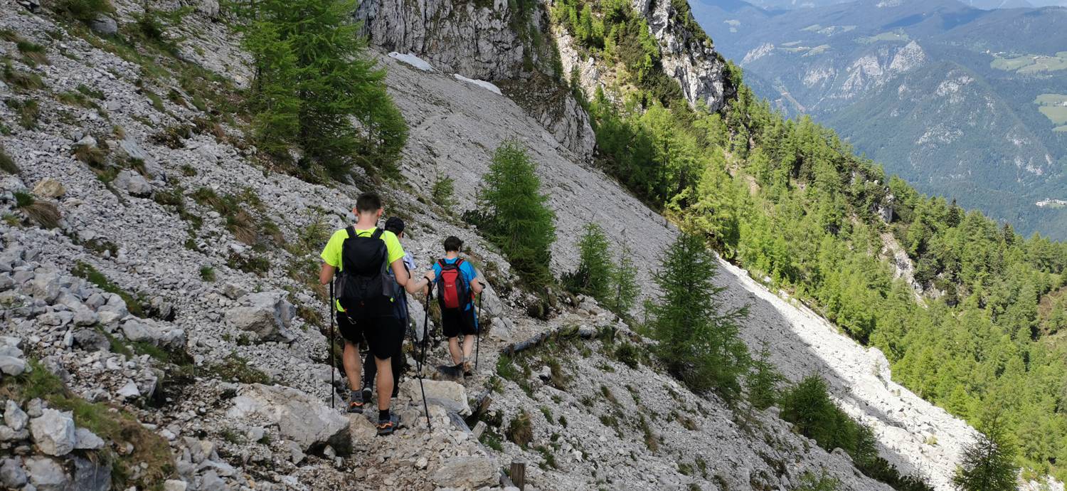 Planina Loka - Koča na Grohatu slika 23