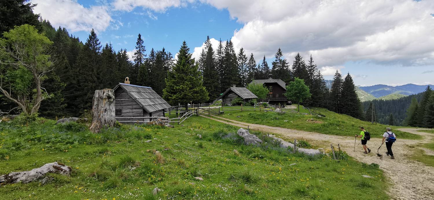 Planina Loka - Koča na Grohatu - main photo