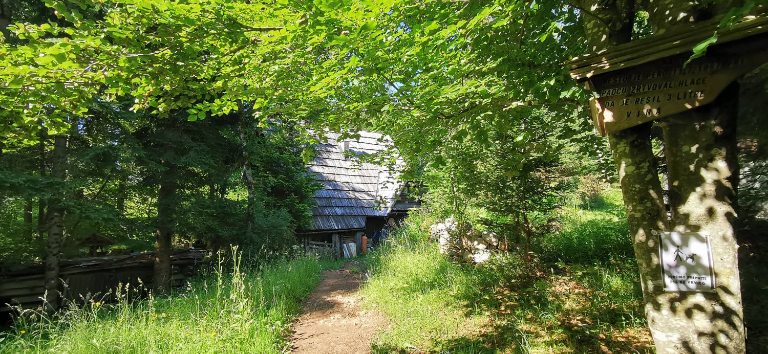 Parkirišče na Vorančkovci (Stara Fužina) - Razgledišče Vogar slika 31