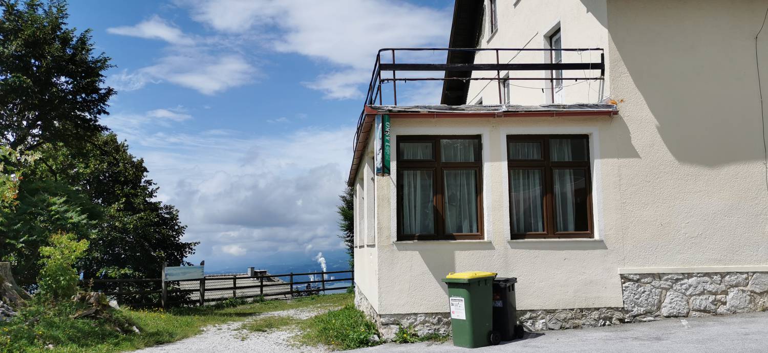 Dom na Paškem Kozjaku - Cerkev Svetega Jošta na Paškem Kozjaku slika 1