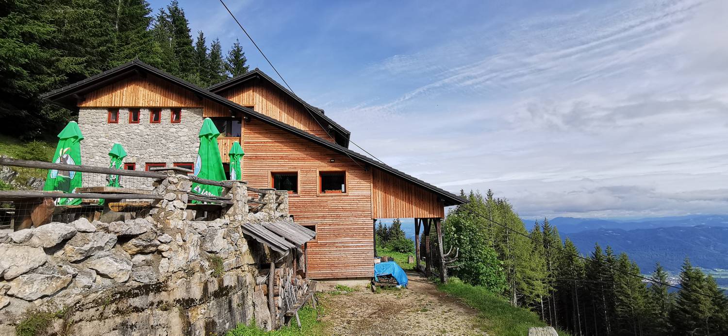 Planinska Ravna - Mozirska koča na Golteh - main photo