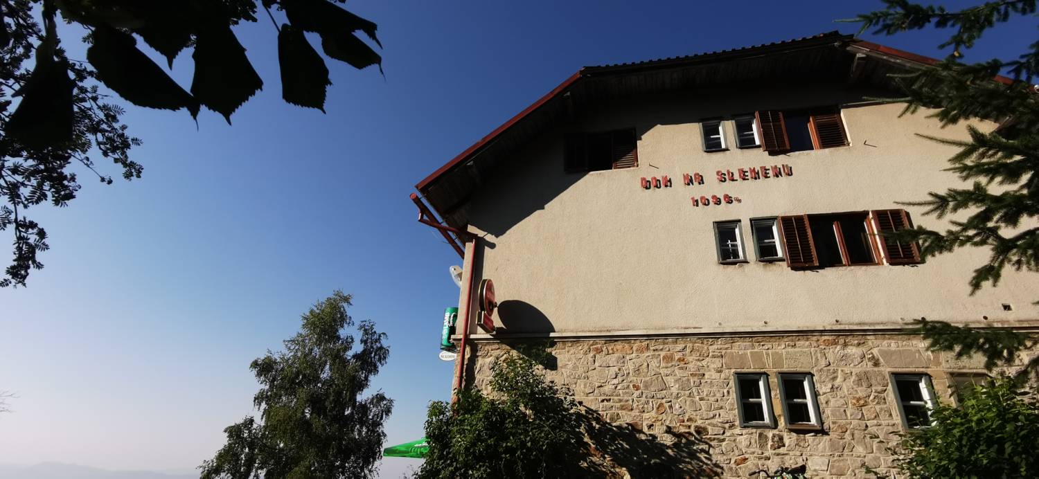 Andrejev dom na Slemenu - Uršlja gora slika 1