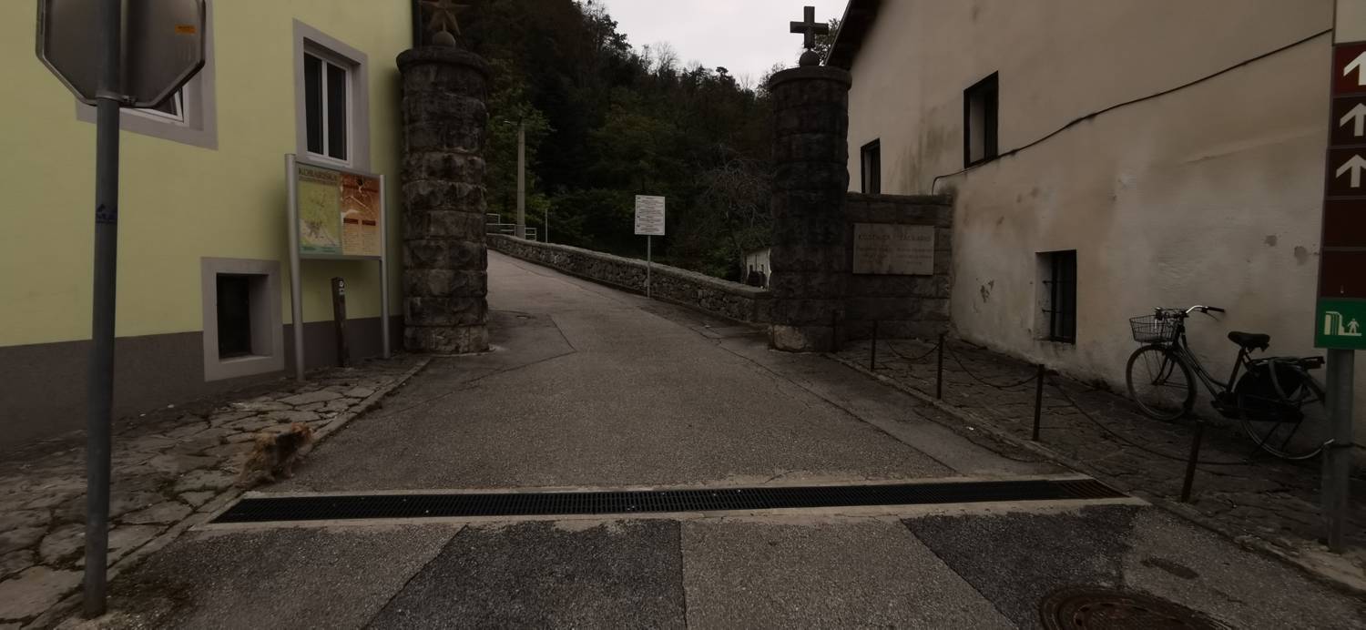 Kobarid (center) - Tonocov grad slika 7
