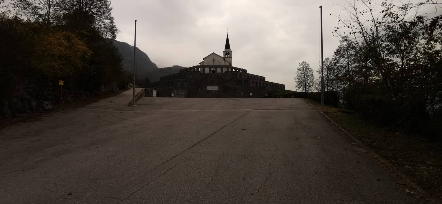 Kobarid (center) - Italijanska kostnica slika 14