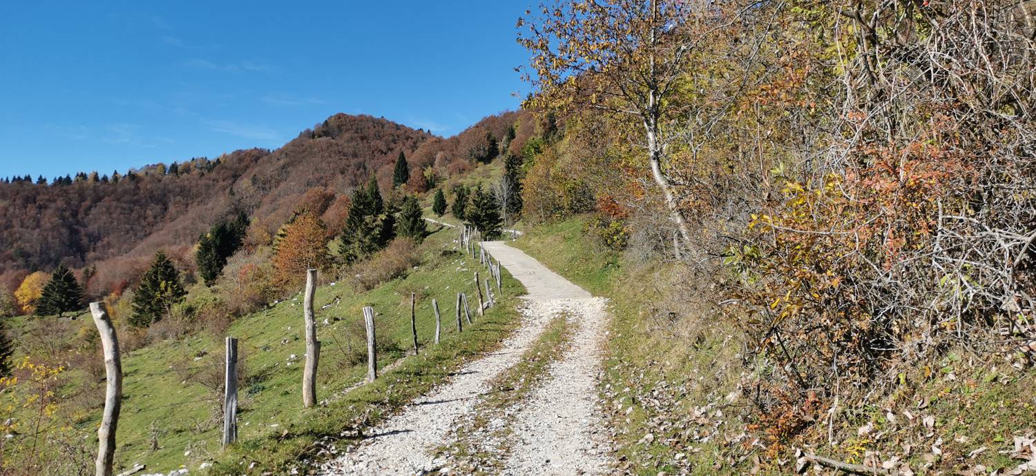 Planina Kuhinja - Vojaška kapela Bes na Planici pod Krnom slika 23