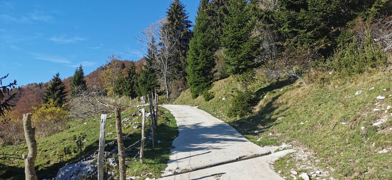Planina Kuhinja - Vojaška kapela Bes na Planici pod Krnom slika 24