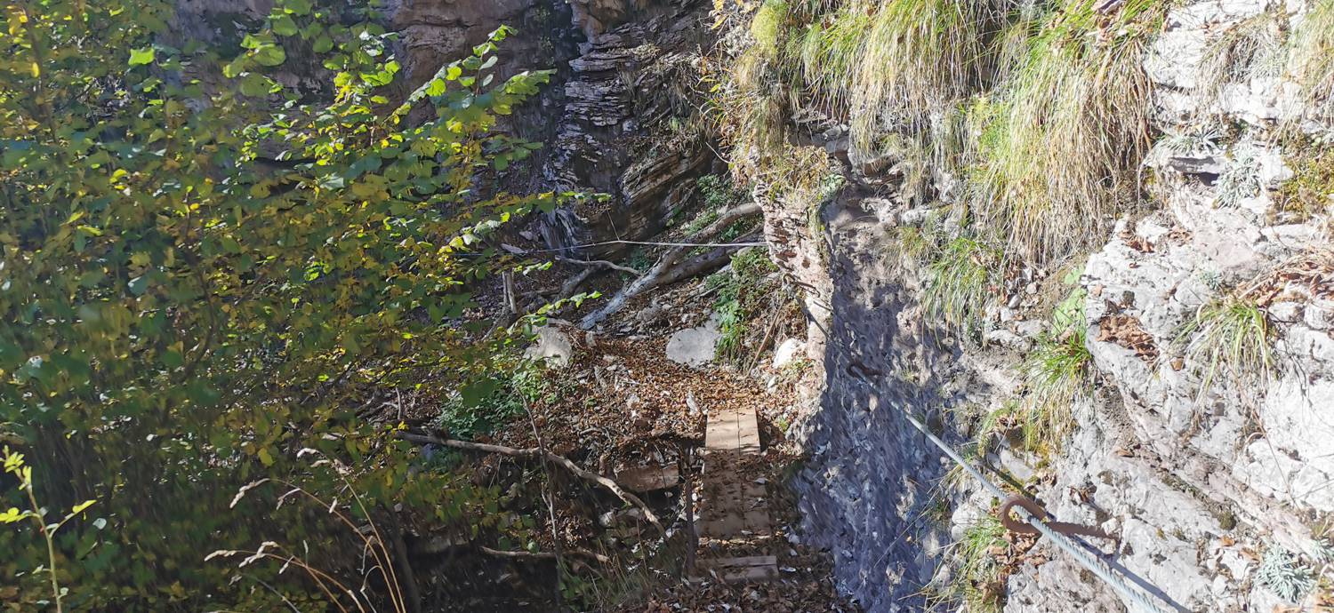 Planina Kuhinja - Vojaška kapela Bes na Planici pod Krnom slika 46