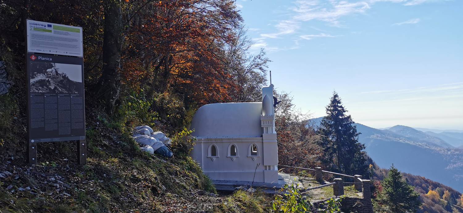Planina Kuhinja - Vojaška kapela Bes na Planici pod Krnom prikazna slika
