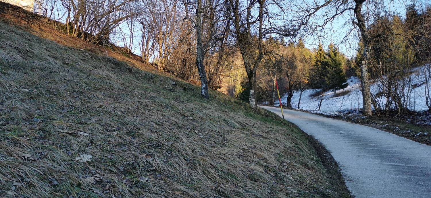 Pečine - Črvov vrh slika 8