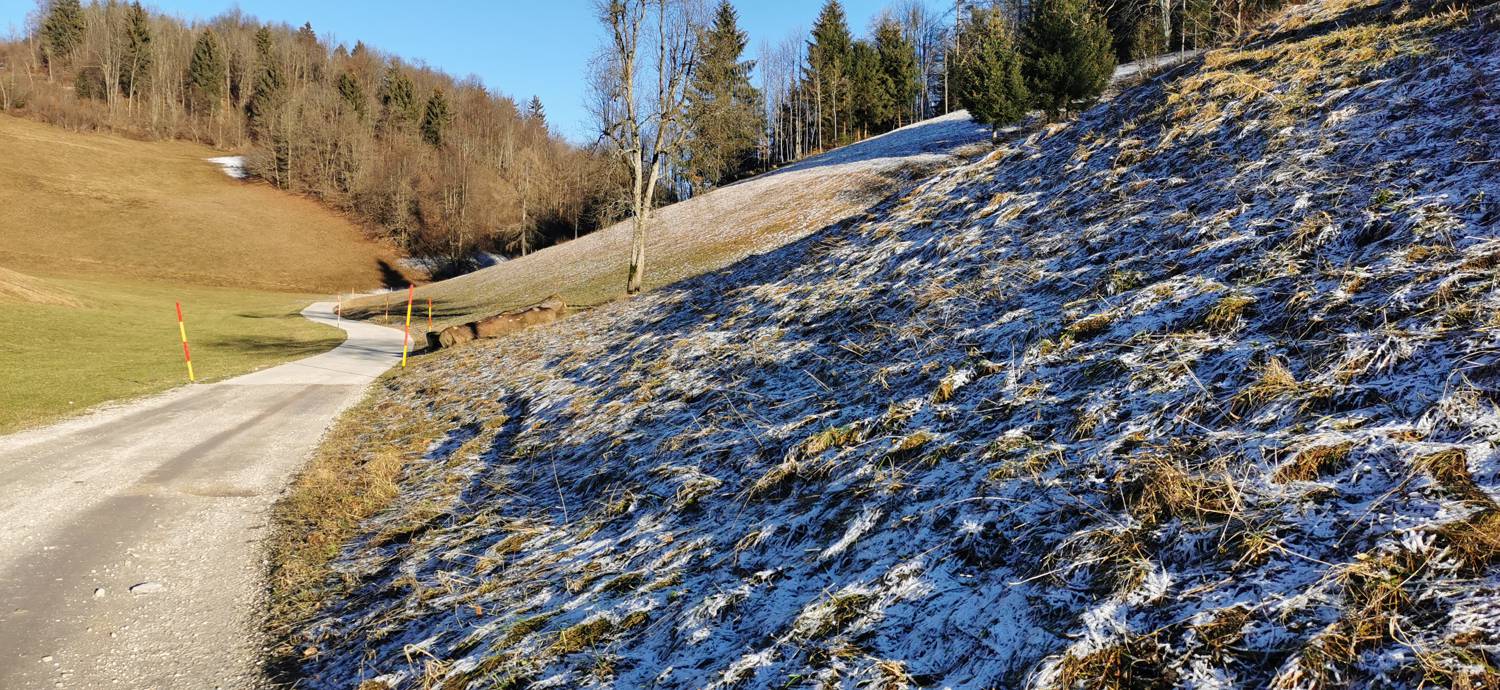 Pečine - Črvov vrh slika 9