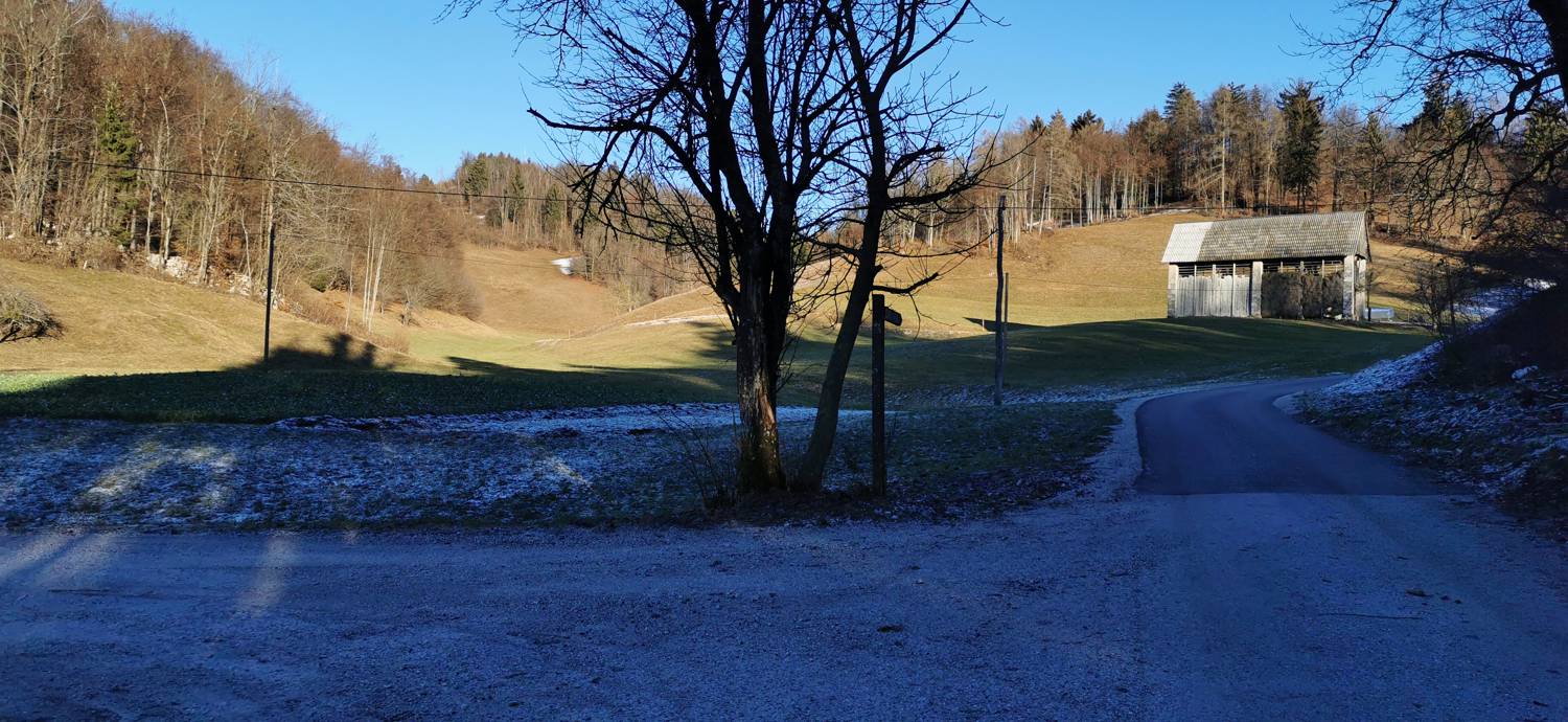 Pečine - Črvov vrh slika 5