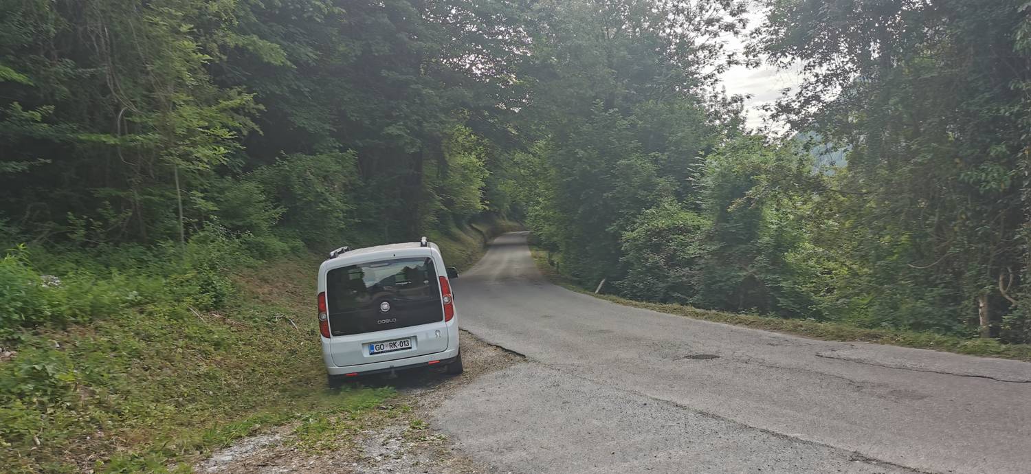 Kamno - Cerkev Svetega duha Libušnje slika 1
