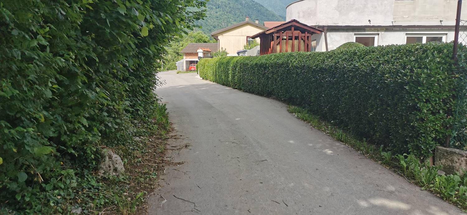 Kamno - Cerkev Svetega duha Libušnje slika 16