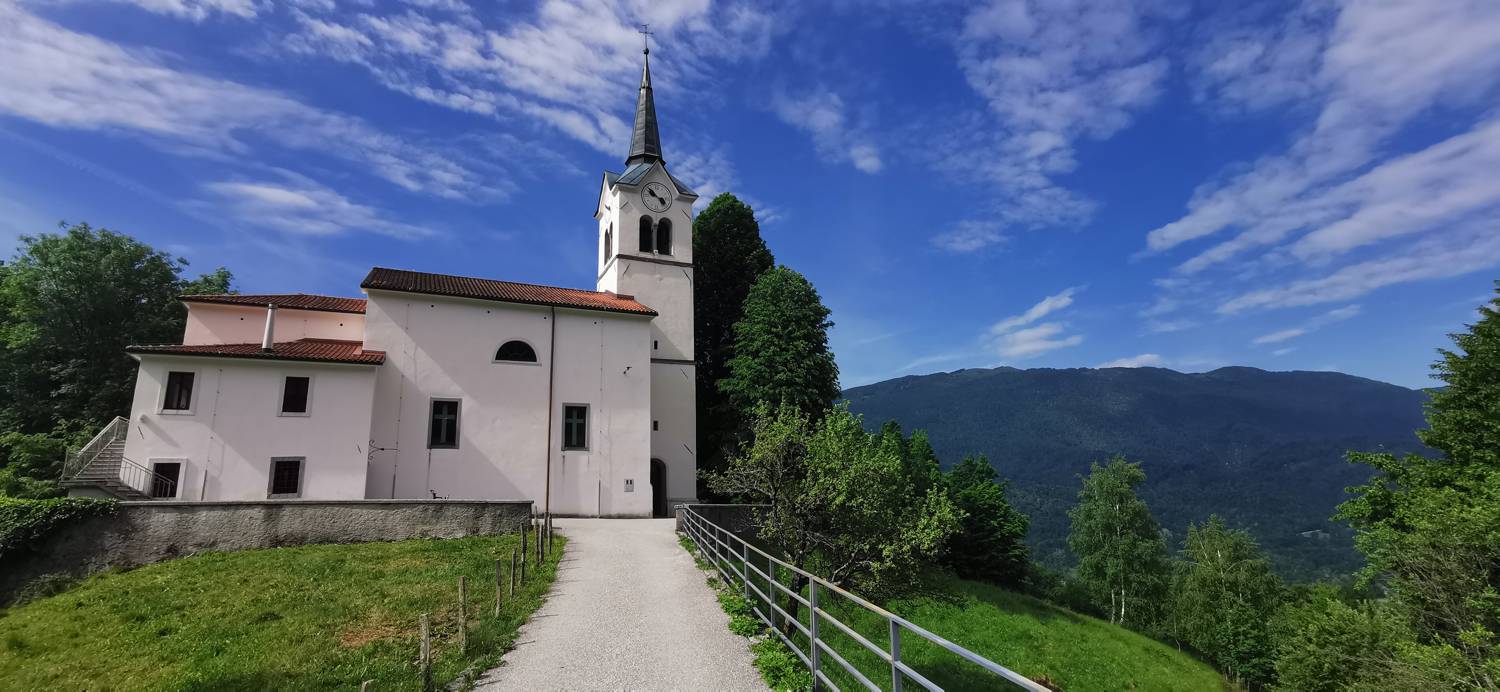 Ladra - Cerkev Svetega duha Libušnje slika 30