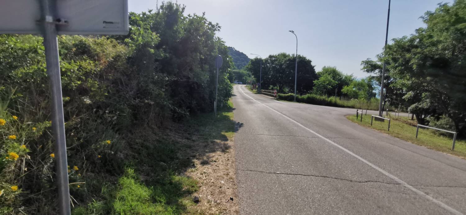 Parkirišče pod cerkvijo Svetega Ivana - Zakam slika 2
