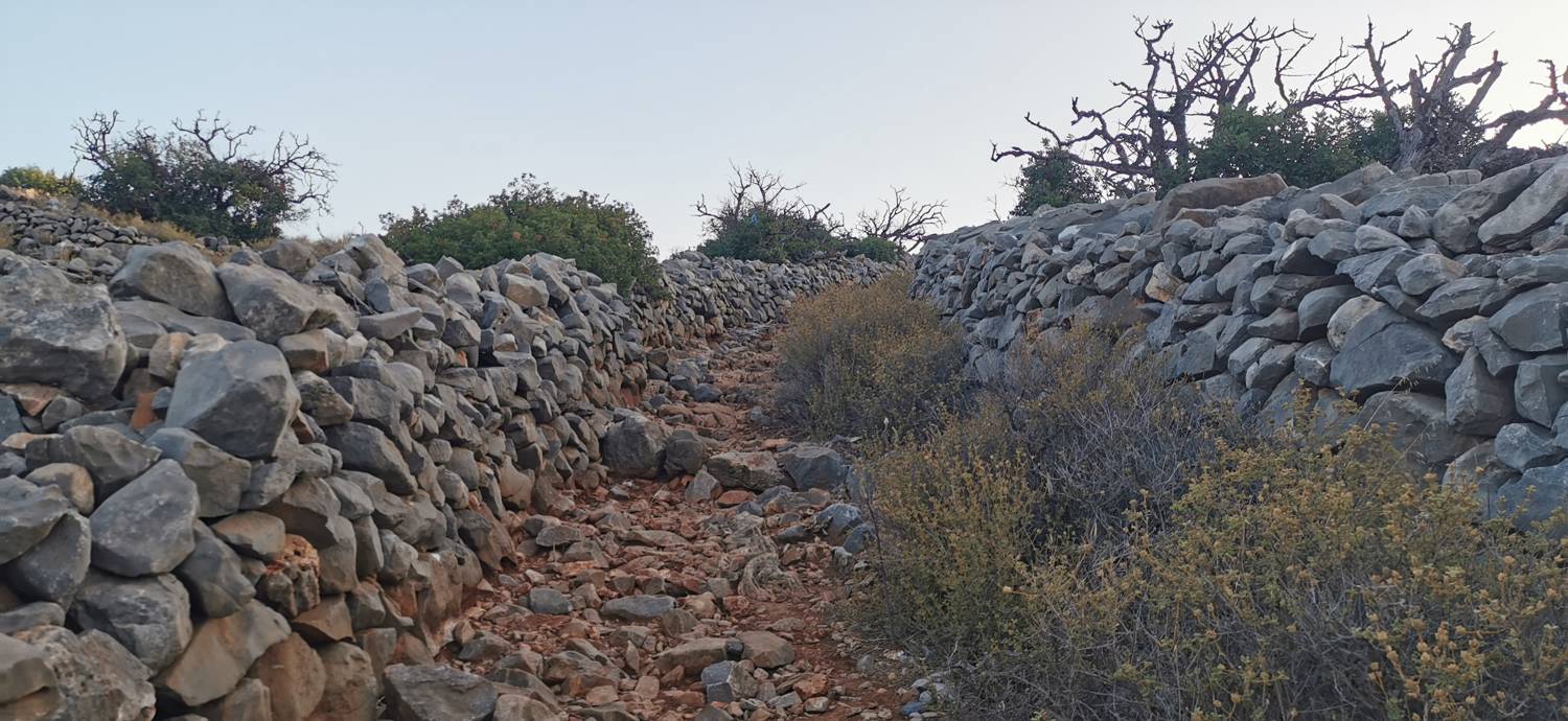 Kmetija na Kalydonu - Ekklisia Agios Ioannis slika 11