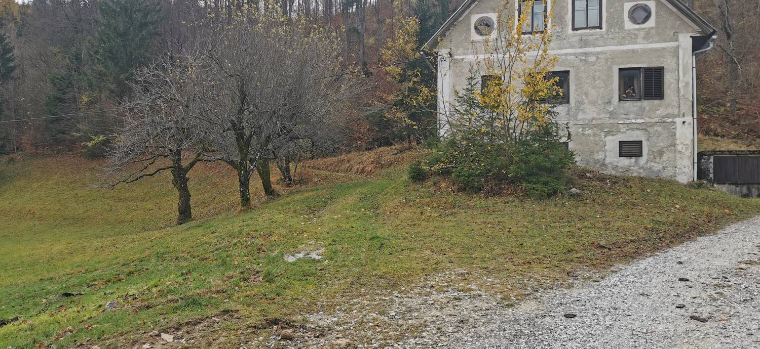 Lovska koča Lasce - Vrhovec (Šebreljski vrh) slika 8