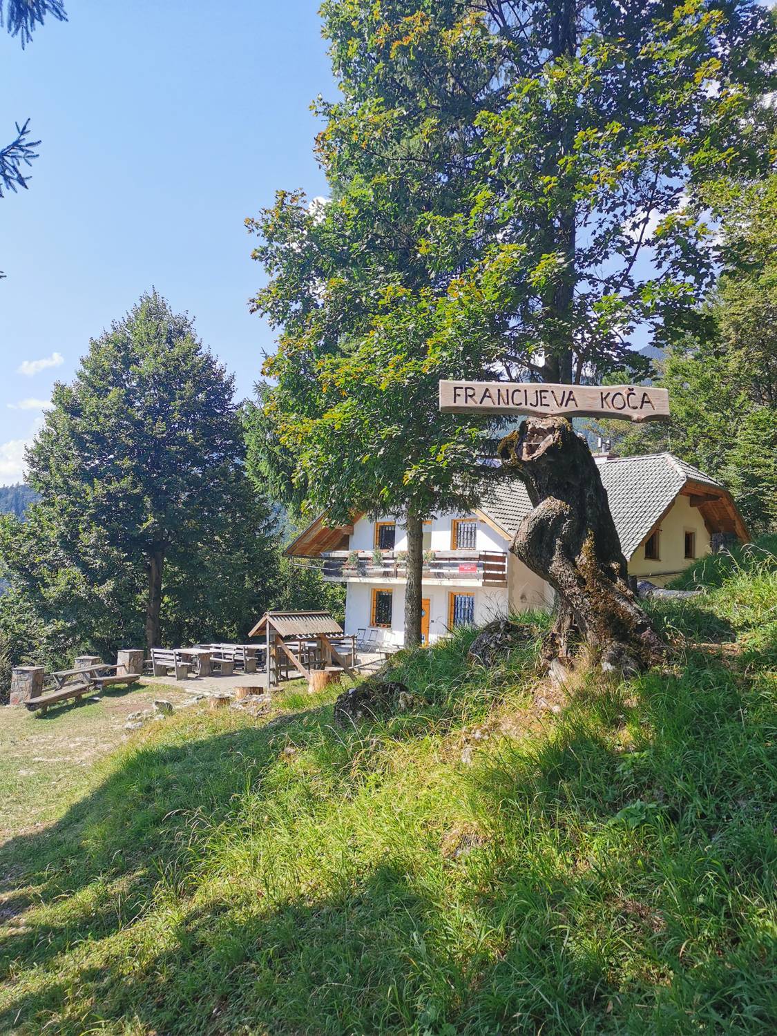 Planinska koča pri Franciju main photo