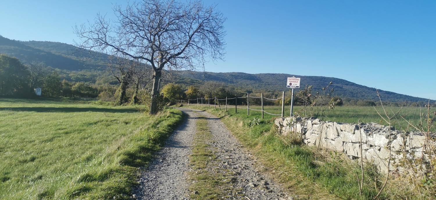 Lokev - Planinski dom na Kokoši slika 2