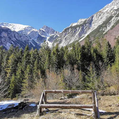 Parkirišče nad Kneškimi Ravnami - Planina v Prodih - main photo