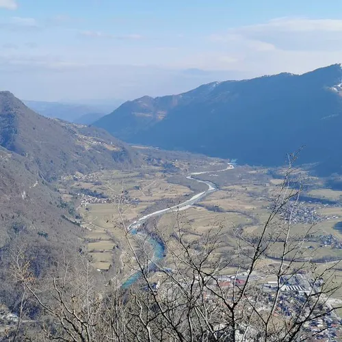 Italijanska kostnica - Baba nad Kobaridom - glavna slika