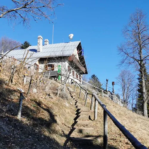 Vrčice - Dom na Mirni gori - glavna slika